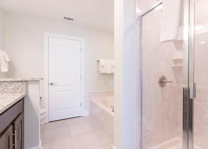 Apartment Phoenix Gulf Tower 1801