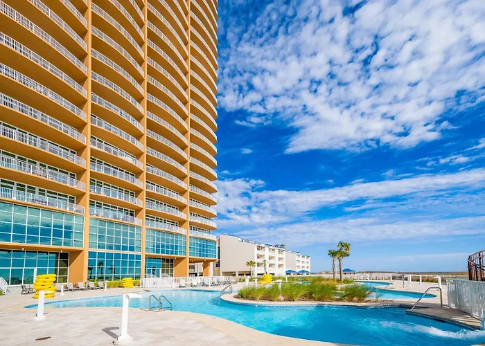 Phoenix Gulf Tower 1801 Apartment
